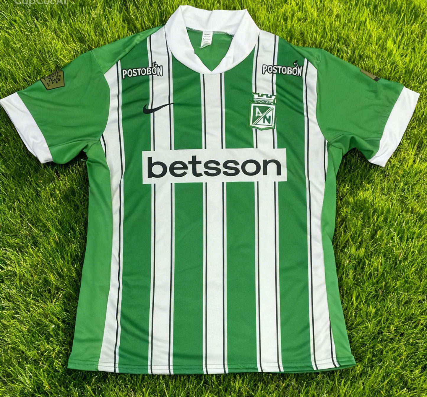 CAMISETA DEL ATLETICO NACIONAL.