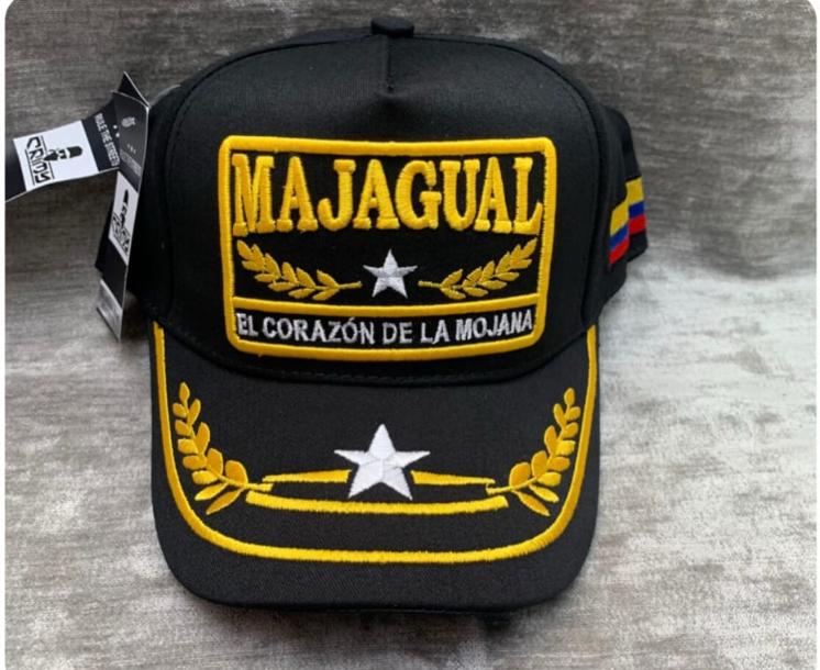 GORRAS NUEVA COLECCIÓN
